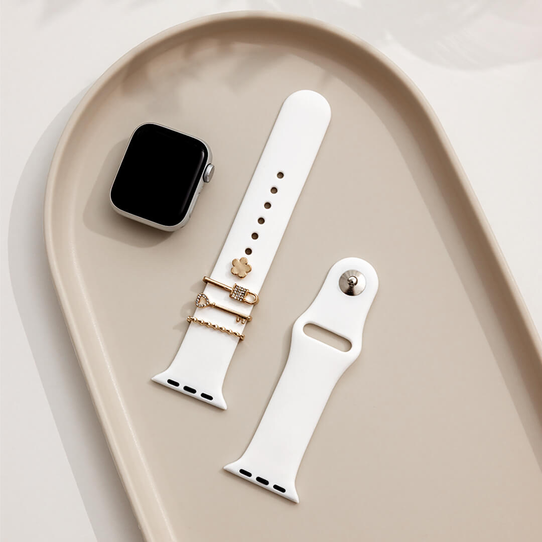 Lock &amp; Key Apple Watch Bar &amp; Charm Set - Gold - Styled