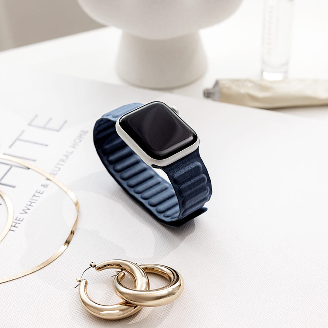 Mumbai Magnetic Link Apple Watch Band - Baltic Blue - Styled
